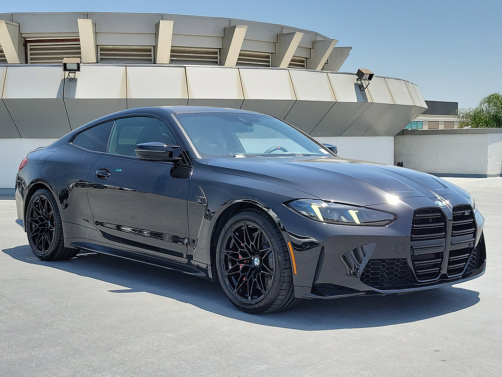 Used 2025 BMW M4 Competition w/ Executive Package RWD image 4