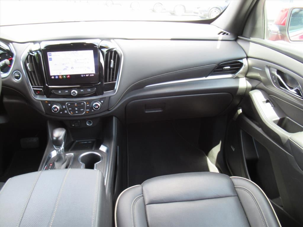Used 2022 Chevrolet Traverse Premier AWD/4WD image 14