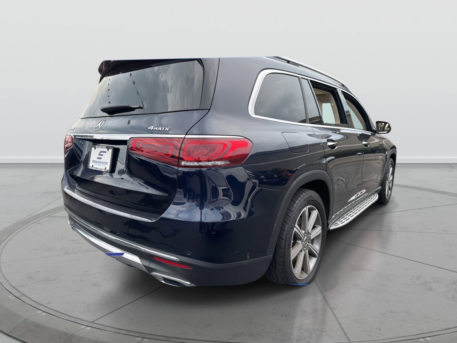 Used 2022 Mercedes-Benz GLS 450 4MATIC image 6