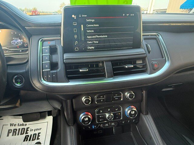 Used 2023 GMC Yukon AT4 AWD/4WD image 25