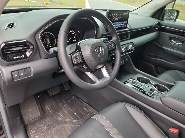 Used 2025 Honda Pilot EX-L image 18