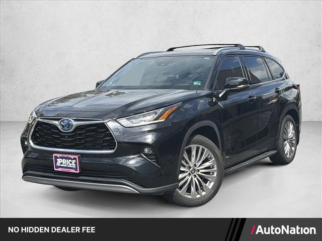 Used 2024 Toyota Highlander Platinum