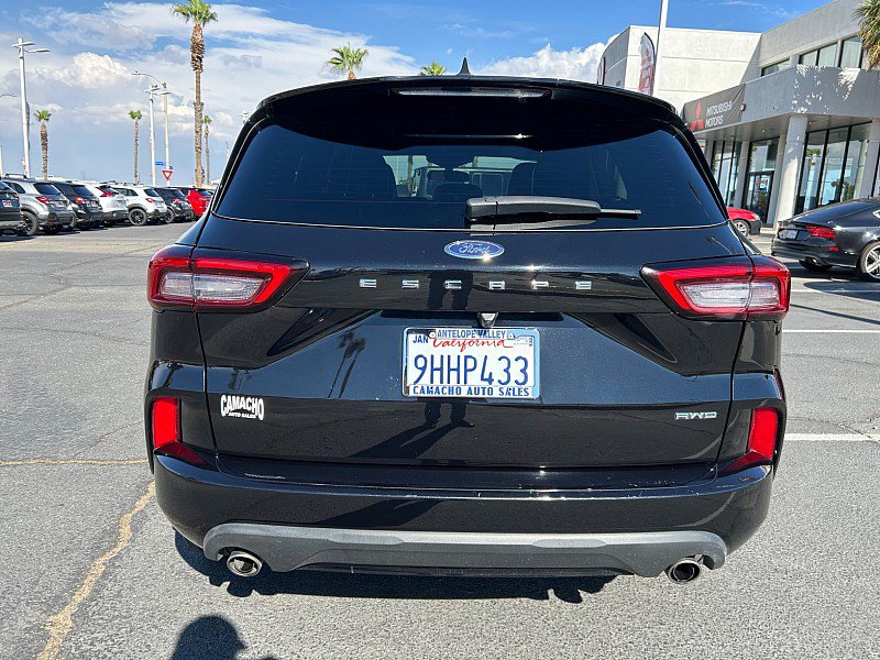 Used 2024 Ford Escape ST-Line image 4