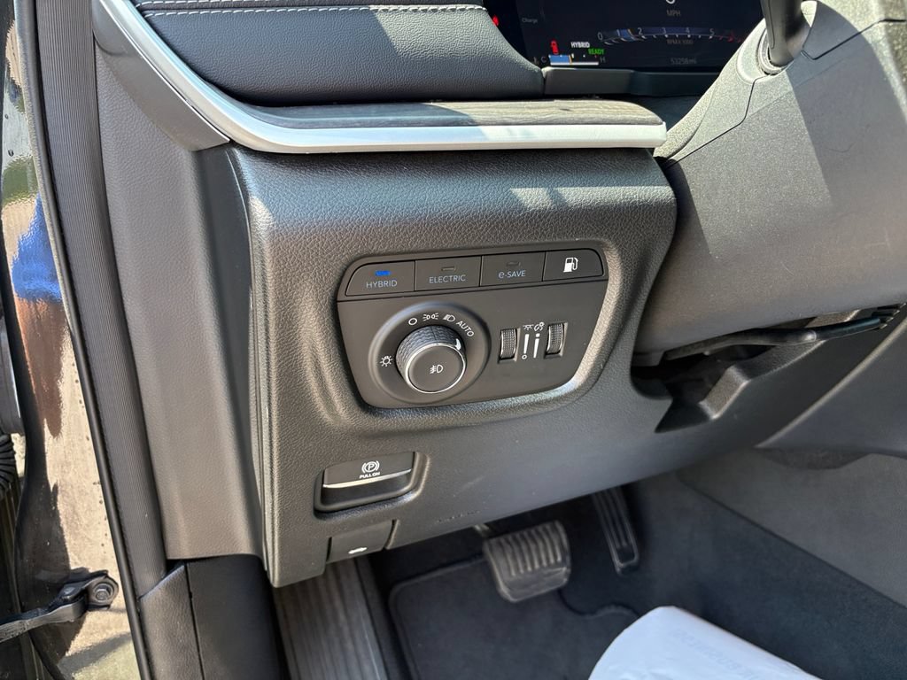 Used 2024 Jeep Grand Cherokee Limited 4xe AWD/4WD image 18