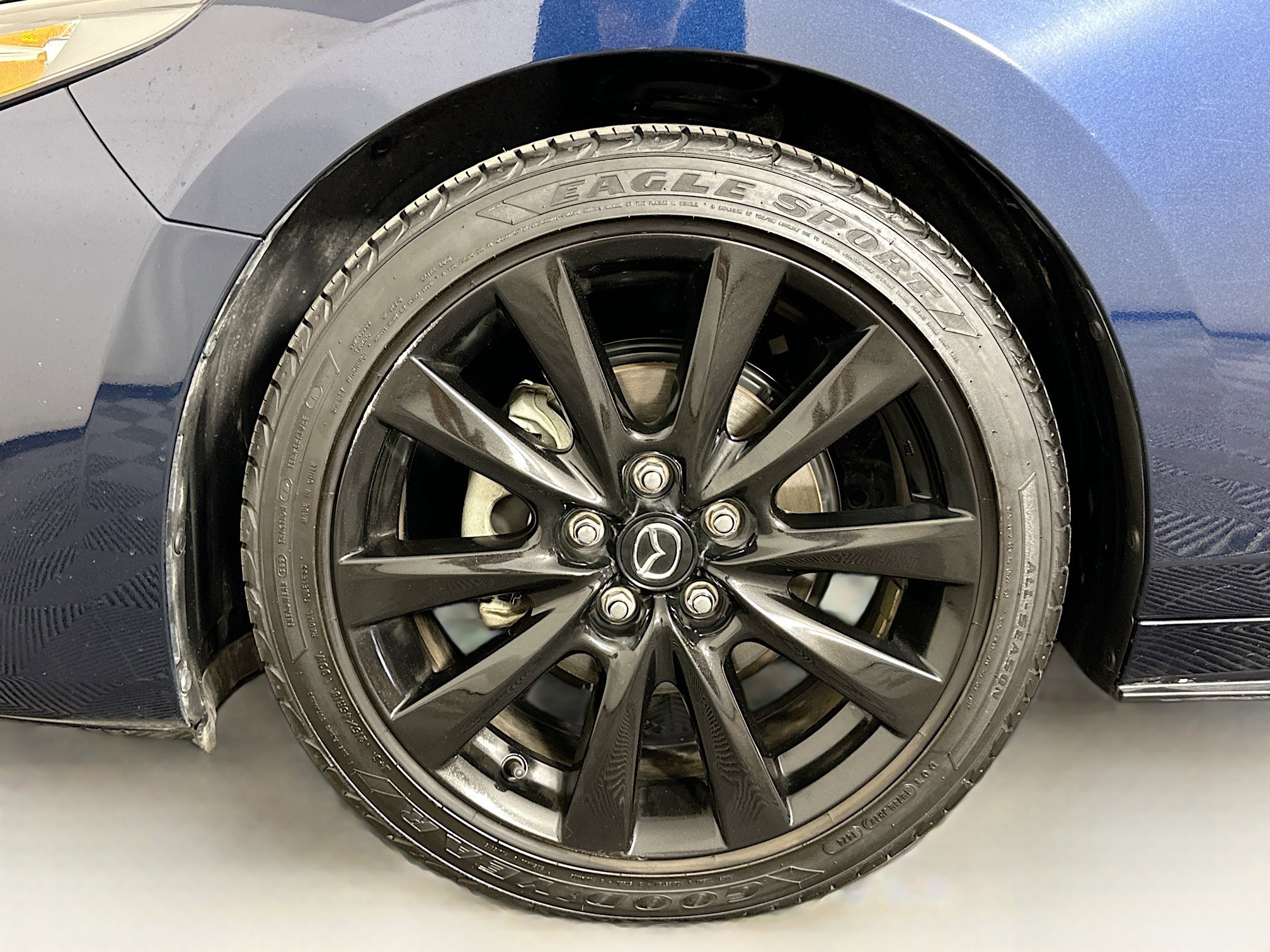 Used 2024 MAZDA MAZDA3 s FWD image 11