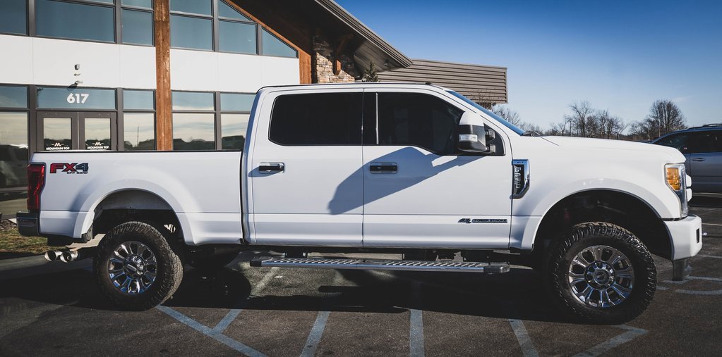 Used 2017 Ford F250 XLT w/ XLT Premium Package image 15