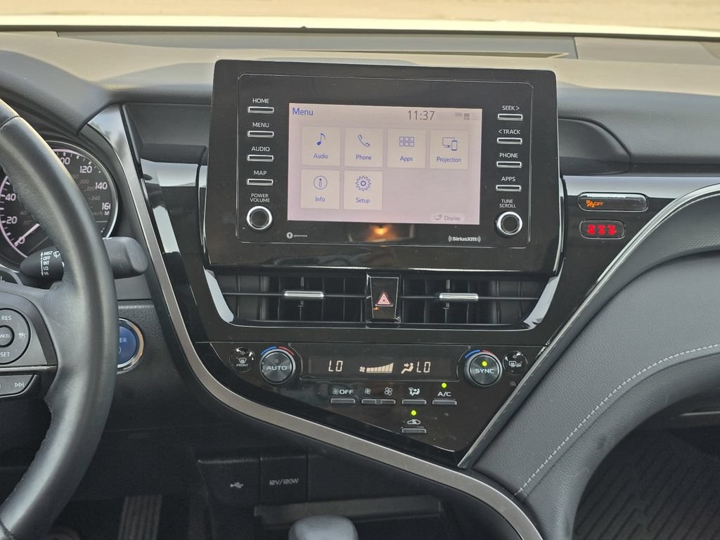 Used 2024 Toyota Camry SE FWD image 16