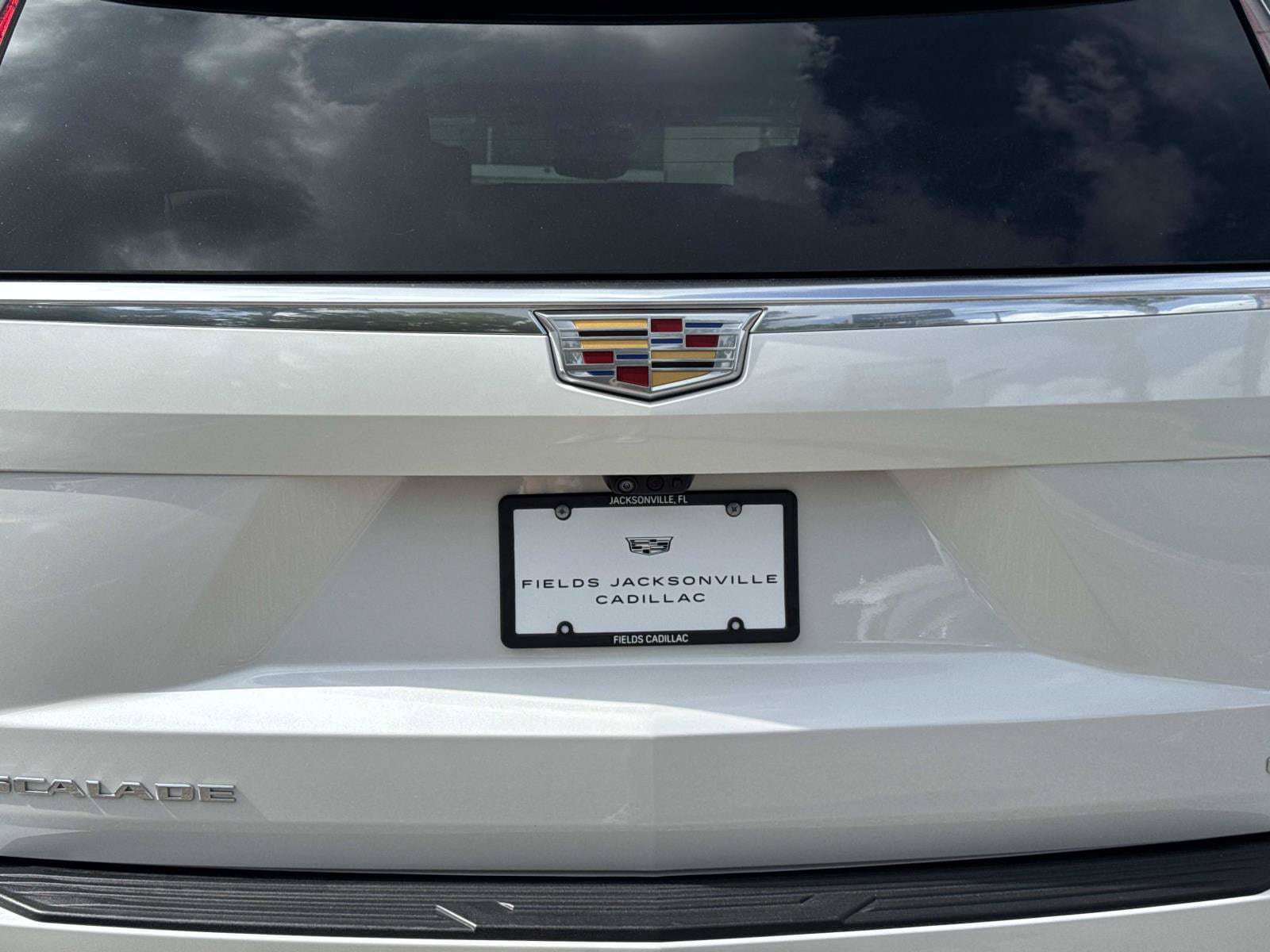 Certified 2023 Cadillac Escalade Premium Luxury Platinum AWD/4WD image 10