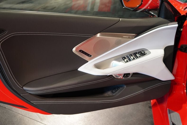 Used 2023 Chevrolet Corvette Stingray Premium Conv w/ Z51 Performance Package RWD image 34