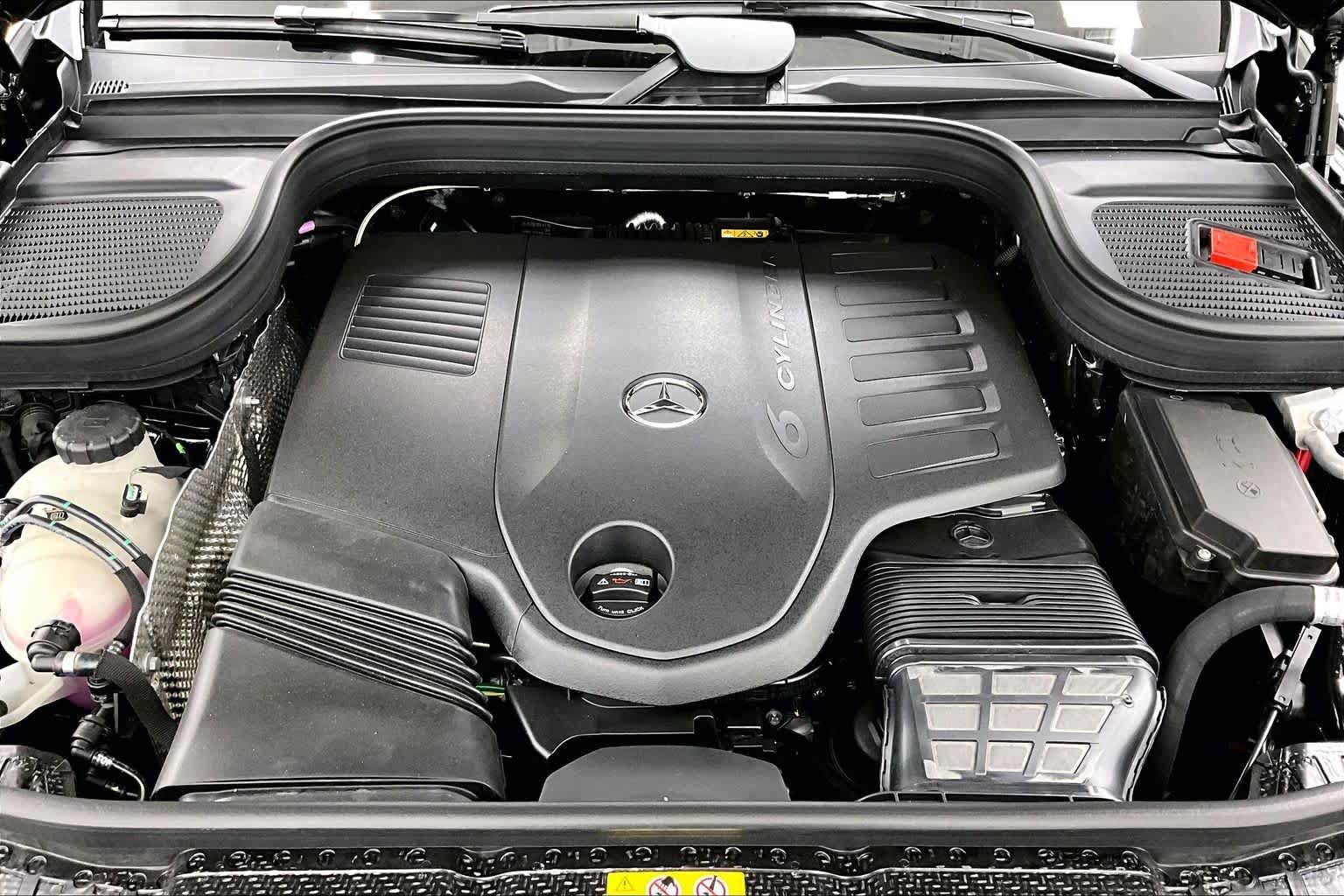 New 2026 Mercedes-Benz GLE 450 4MATIC image 16