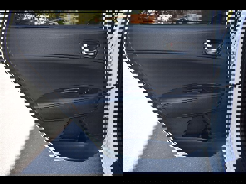 Used 2020 Kia Optima Premium image 22