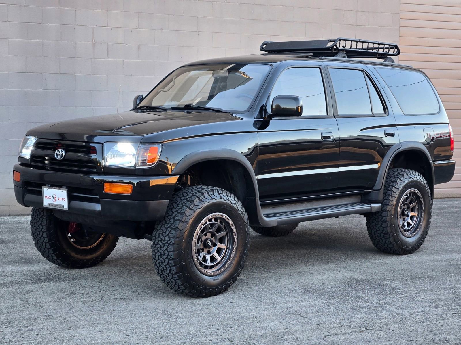 Used 1997 Toyota 4Runner SR5 AWD/4WD image 4