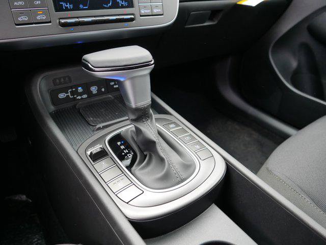 New 2026 Hyundai Kona SEL Sport AWD/4WD image 9