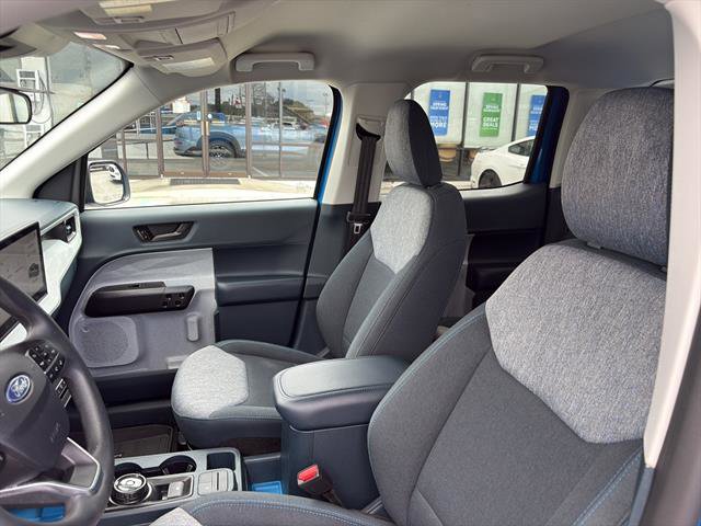 Used 2025 Ford Maverick XLT image 12