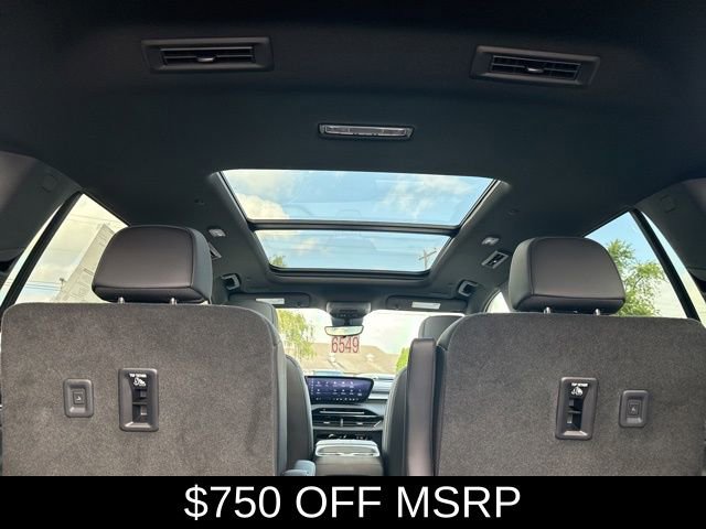 New 2026 Buick Enclave Sport Touring w/ Super Cruise Package image 17