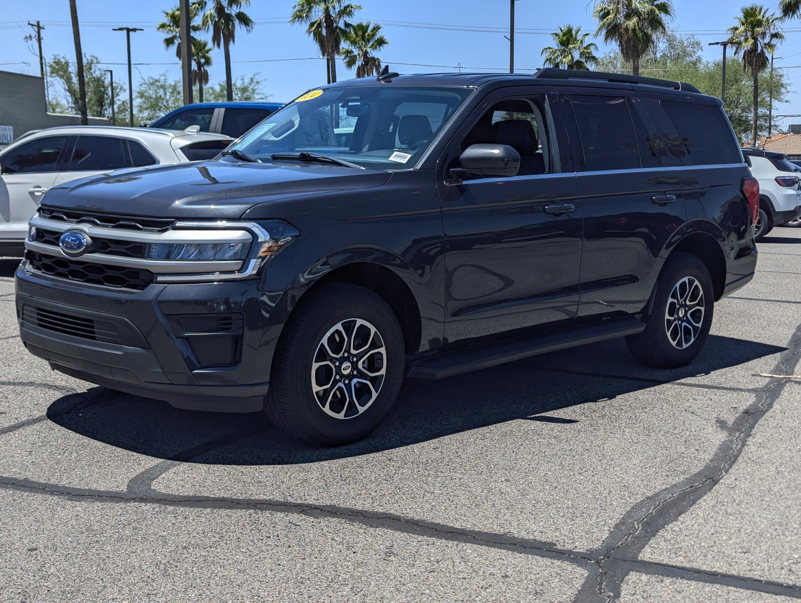 Certified 2024 Ford Expedition XLT RWD image 5