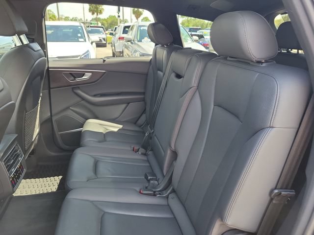 Used 2021 Audi Q7 2.0T Premium Plus AWD/4WD image 19