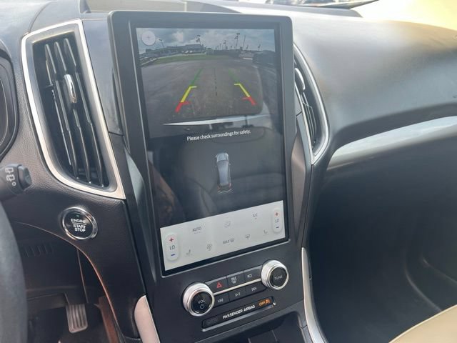 Used 2024 Ford Edge SEL AWD/4WD image 15