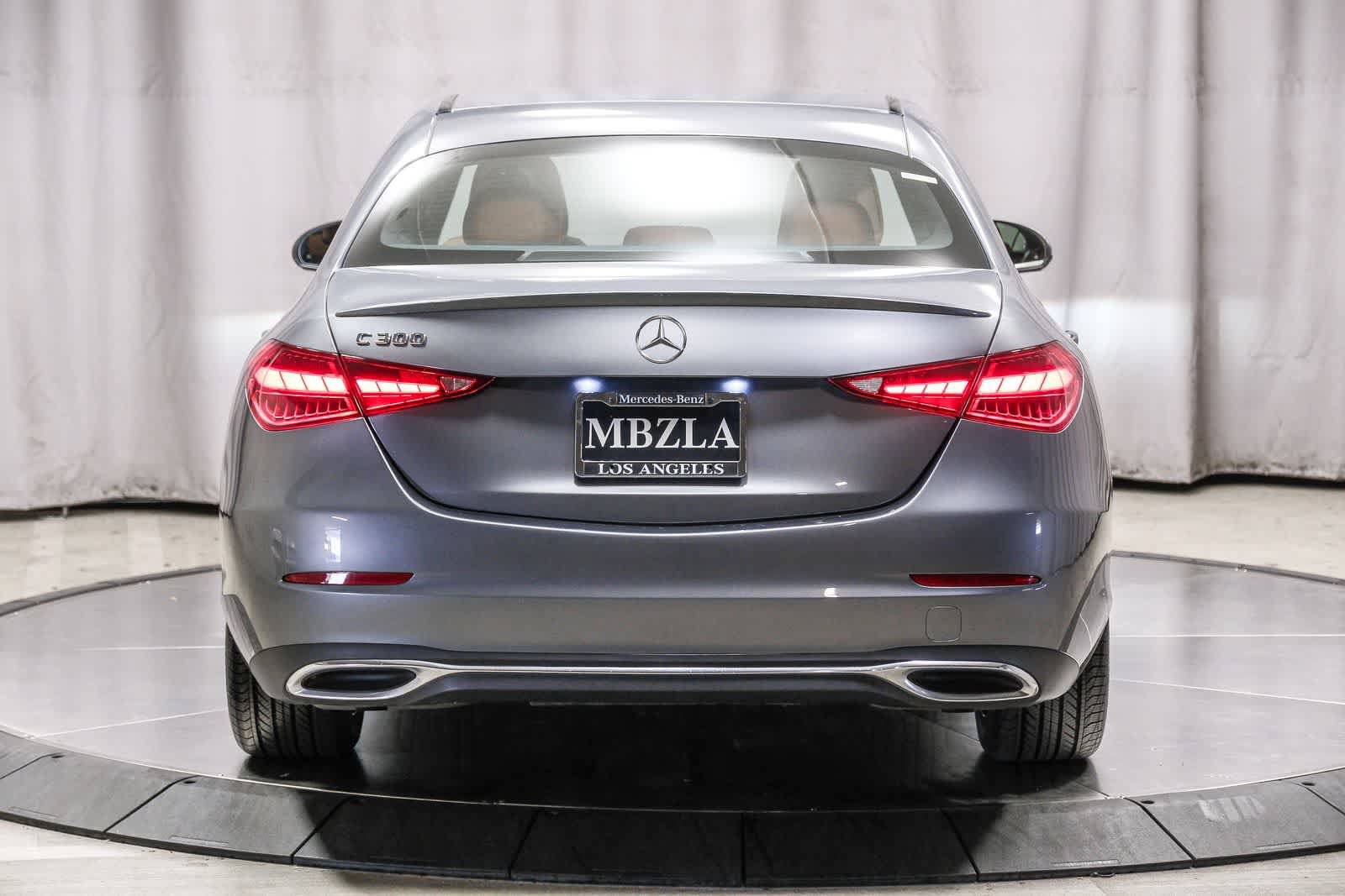 Used 2022 Mercedes-Benz C 300 Sedan image 3