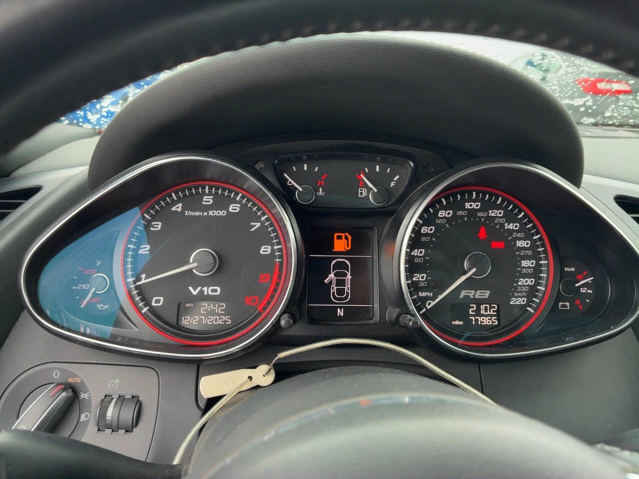 Used 2011 Audi R8 V10 image 8