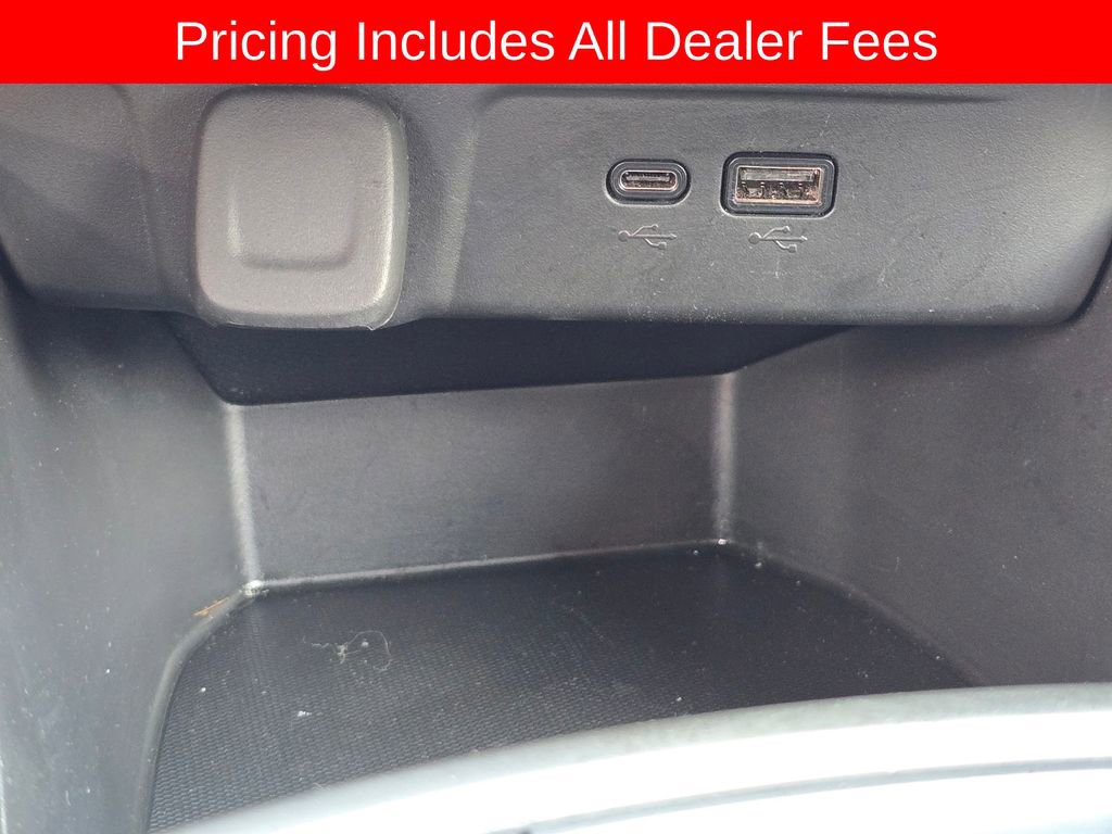 Used 2024 Chevrolet Trax RS w/ Driver Confidence Package FWD image 20