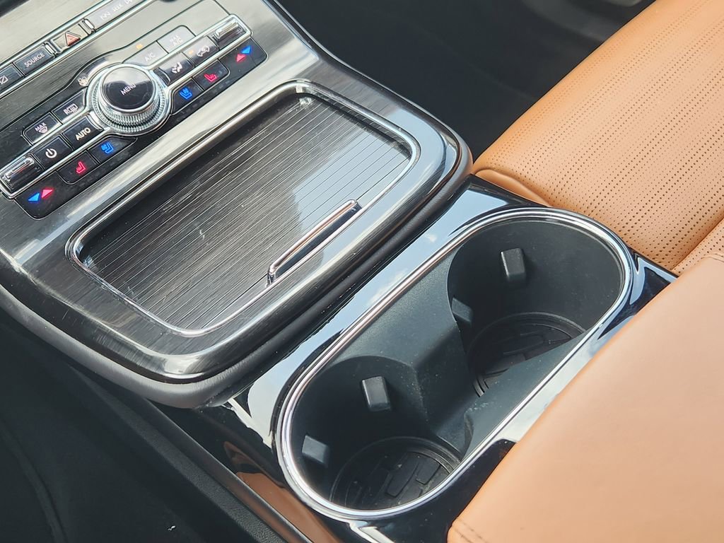 Used 2022 Lincoln Nautilus Black Label w/ Class II Trailer Tow Package image 20