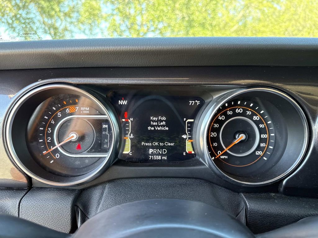 Used 2021 Jeep Wrangler Unlimited Sahara image 27