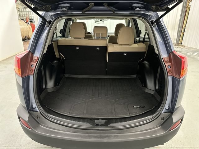 Used 2014 Toyota RAV4 XLE AWD/4WD image 24