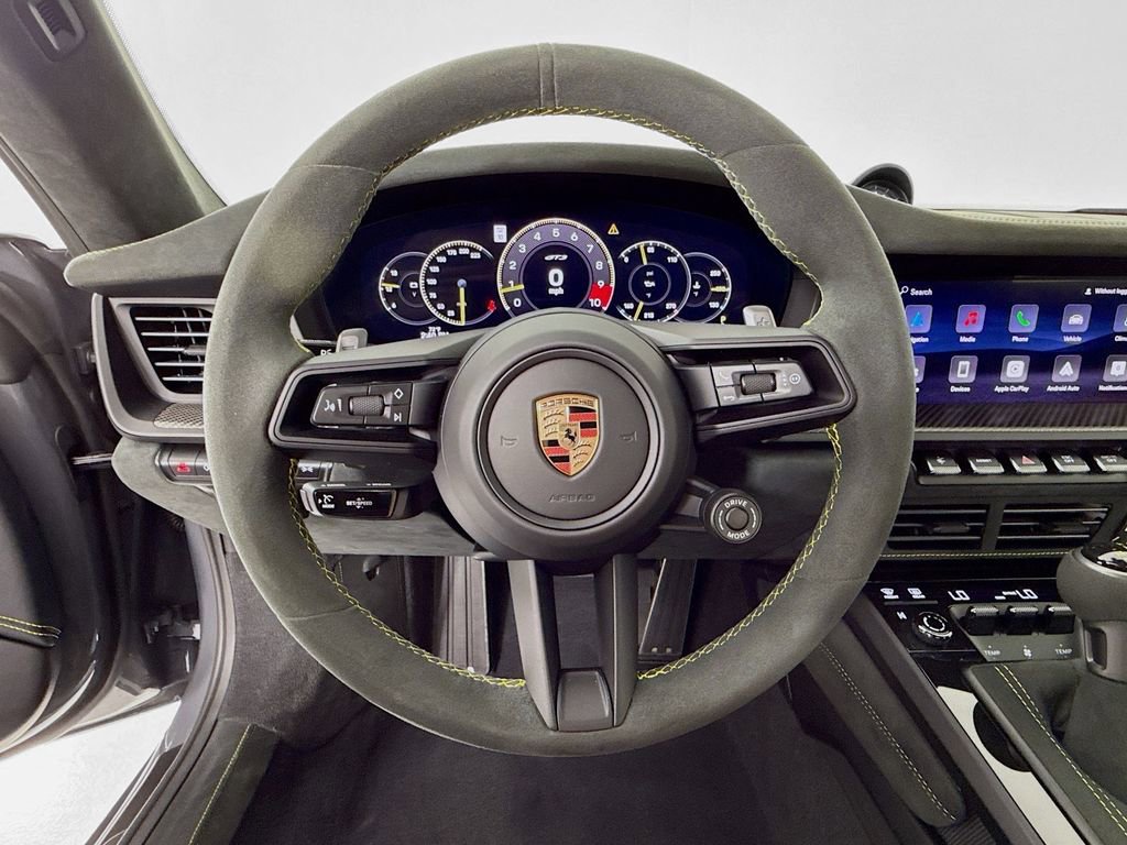 Used 2026 Porsche 911 GT3 RWD image 17