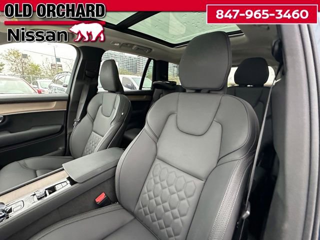Used 2025 Volvo XC90 B6 Plus AWD/4WD image 11
