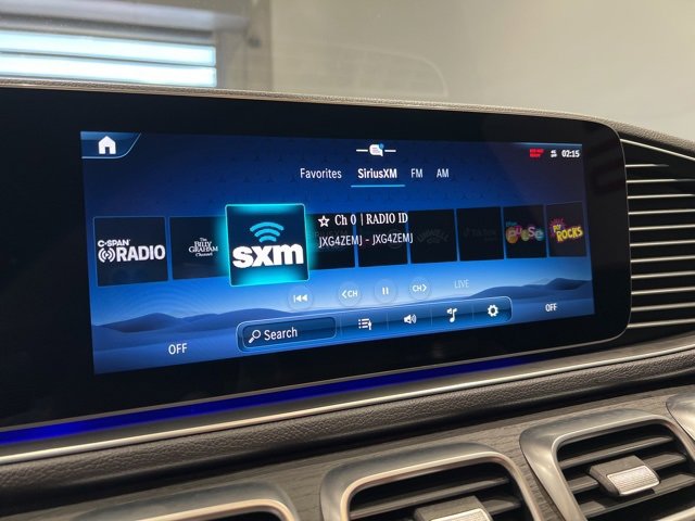 Used 2025 Mercedes-Benz GLE 450e 4MATIC w/ AMG Line Exterior image 30