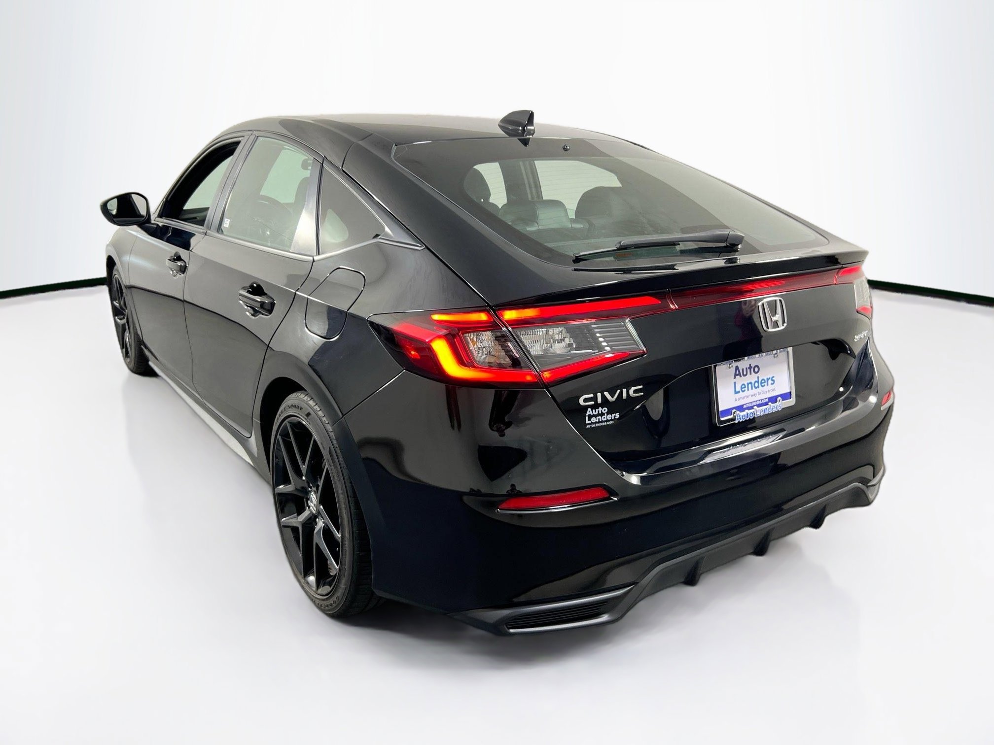 Used 2023 Honda Civic Sport image 7