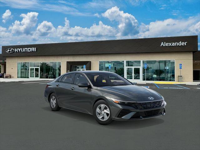 New 2026 Hyundai Elantra SE FWD image 2