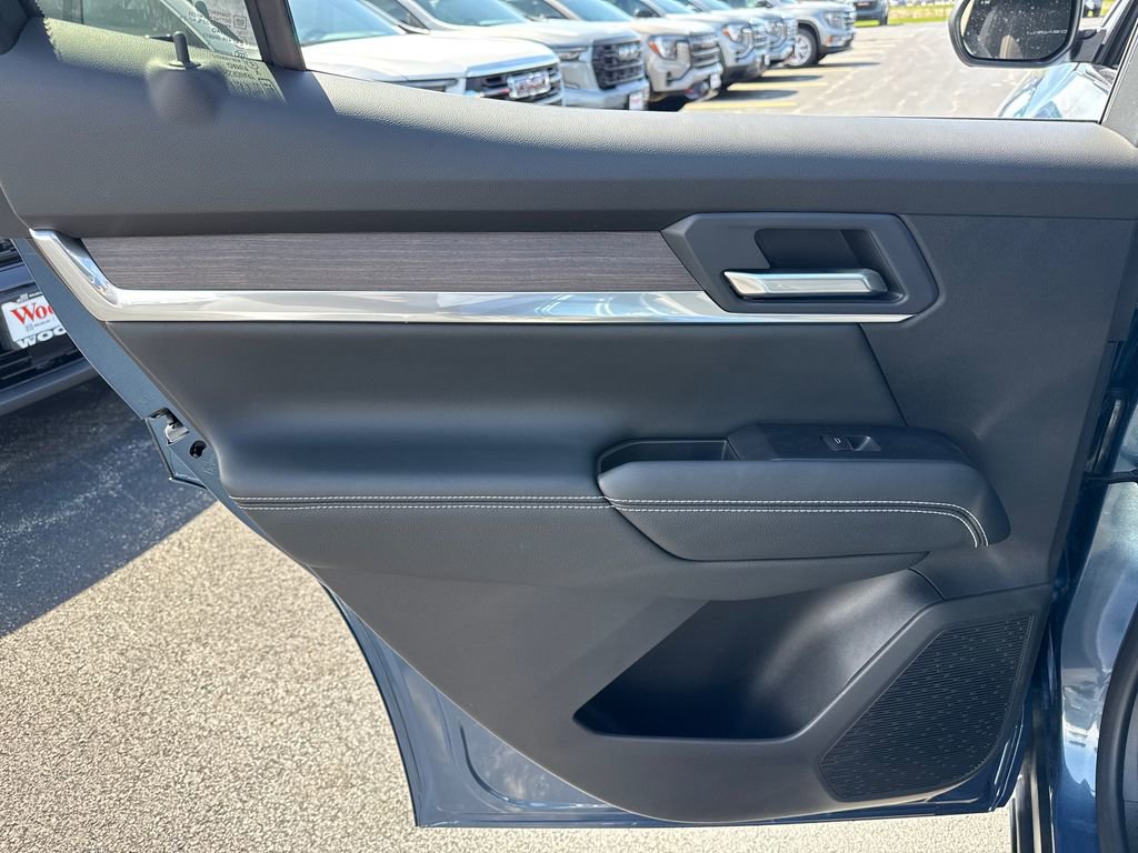 New 2026 GMC Terrain Denali image 33