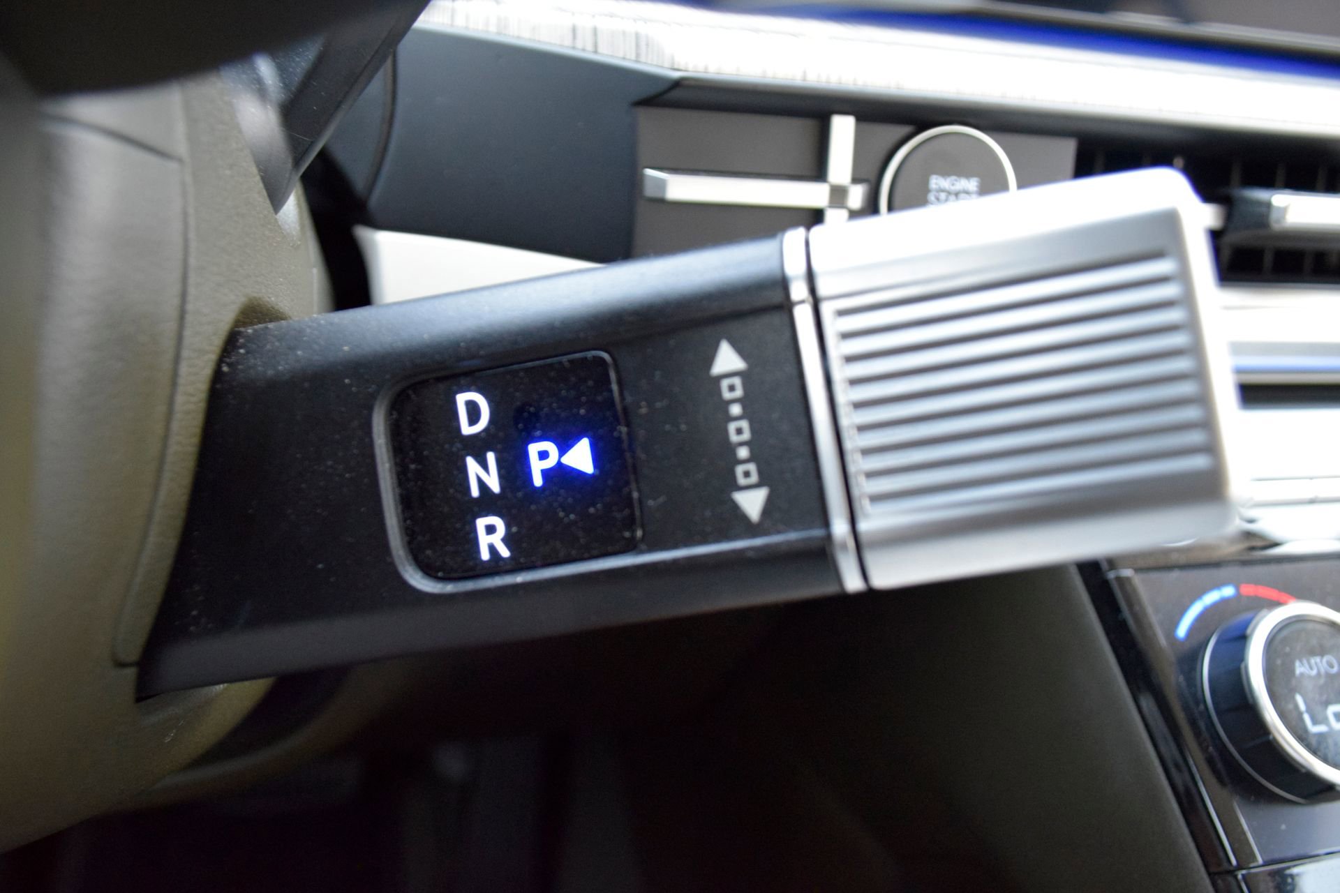 Used 2024 Hyundai Santa Fe Calligraphy FWD image 12