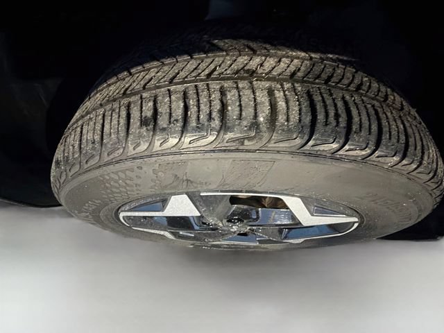 Used 2025 Kia Seltos EX AWD/4WD image 31