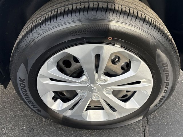 Certified 2024 Chevrolet Trax LS image 30