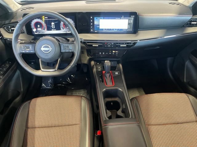 Certified 2025 Nissan Kicks SR AWD/4WD image 12