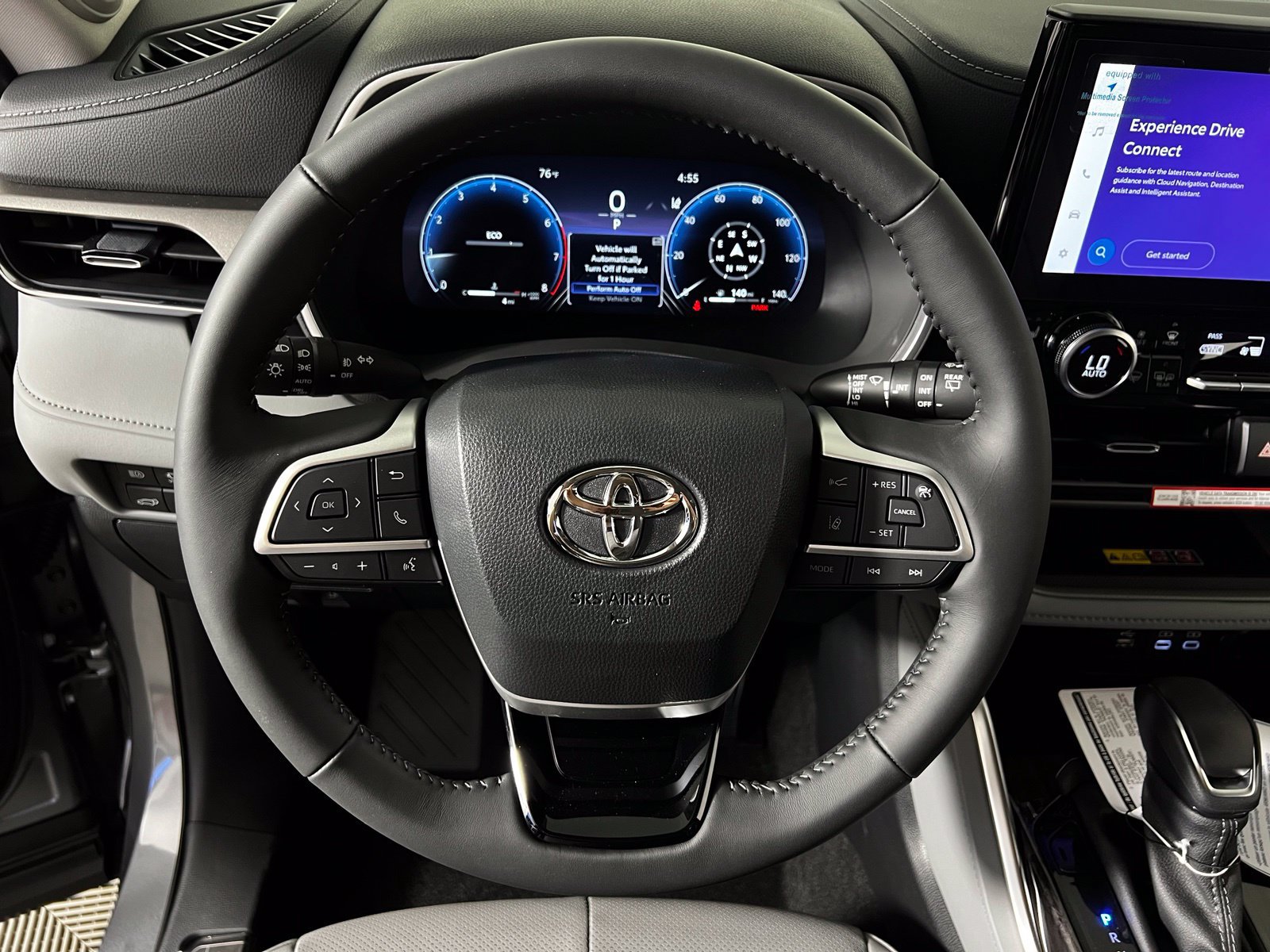 Used 2026 Toyota Highlander Limited AWD/4WD image 16