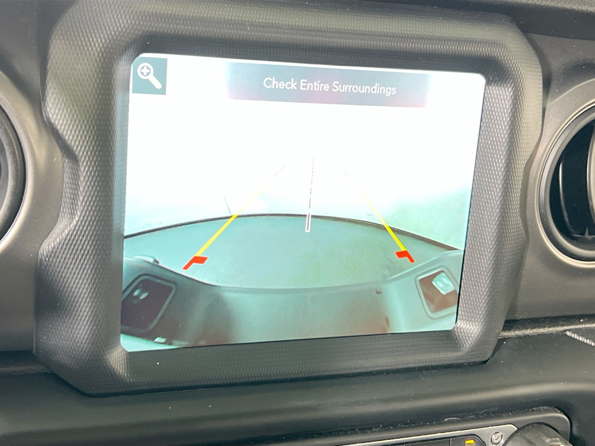 Used 2022 Jeep Gladiator Sport AWD/4WD image 14