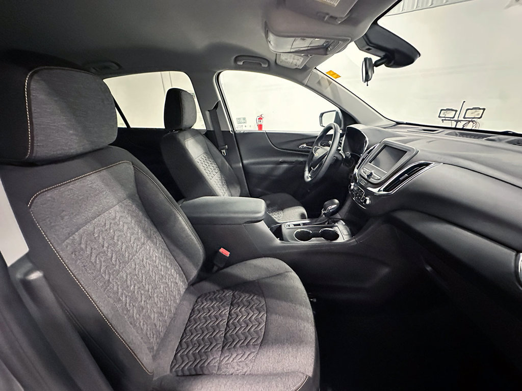 Used 2024 Chevrolet Equinox LT AWD/4WD image 27