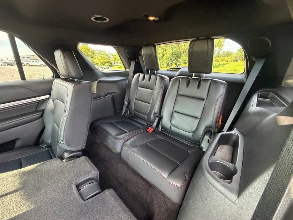 Used 2017 Ford Explorer Sport AWD/4WD image 7