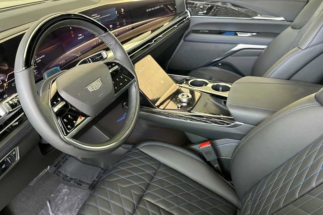New 2025 Cadillac Escalade IQ Sport 1 w/ LPO, ONYX Package image 10