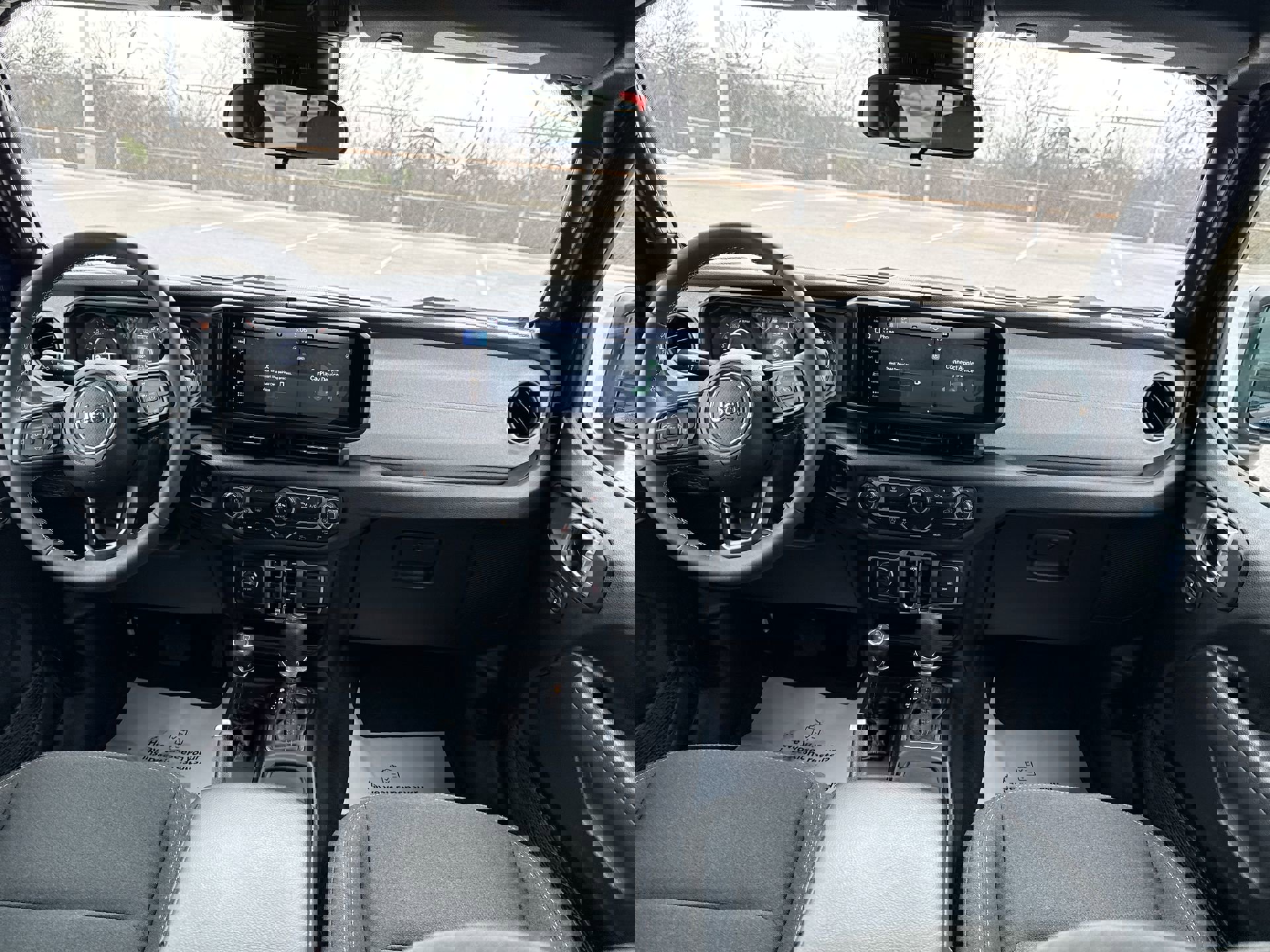 Used 2025 Jeep Wrangler Sport S image 28