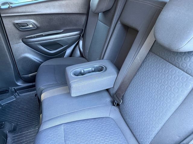 Used 2020 Chevrolet Trax LS w/ Tint and Cruise Package image 63