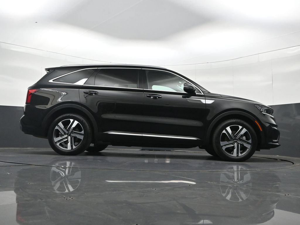 Used 2023 Kia Sorento EX AWD/4WD image 37