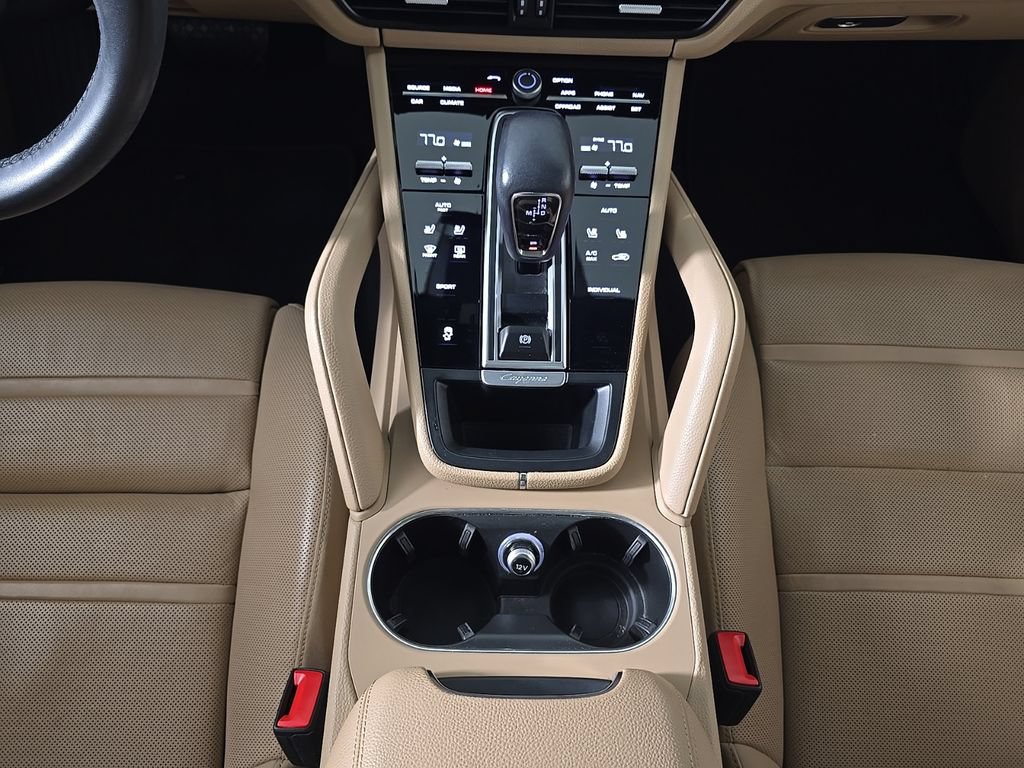 Certified 2023 Porsche Cayenne Platinum Edition AWD/4WD image 22