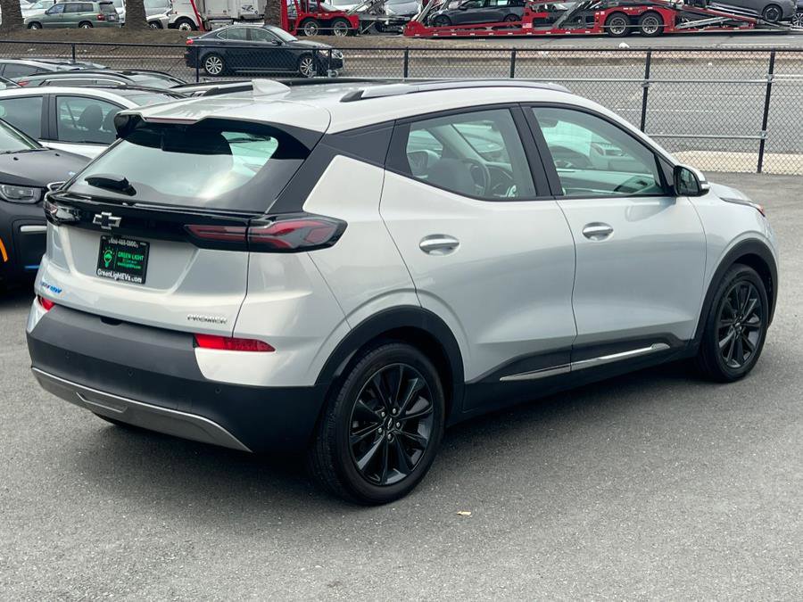 Used 2022 Chevrolet Bolt EUV Premier w/ Launch Edition image 5