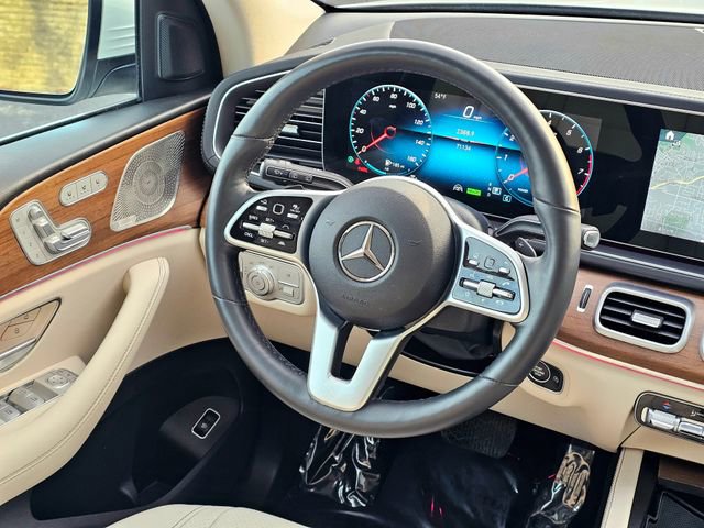 Used 2022 Mercedes-Benz GLS 450 4MATIC image 33