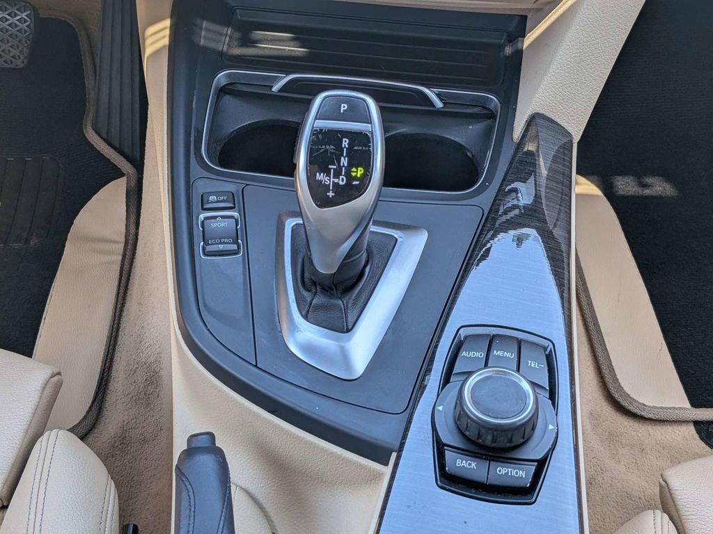 Used 2016 BMW 328i Sedan RWD image 18